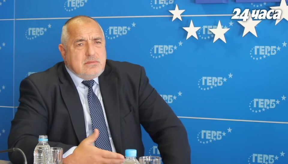 Борисов: Нема да се повлечам и ГЕРБ да ја претворам во брош на ПП