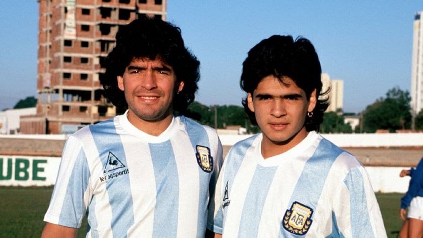 Почина помалиот брат на Марадона: Направи трансфер во Наполи, играше и против Диего, освои трофеј со Аргентина