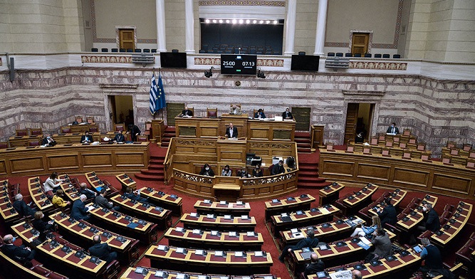 Грчкиот Парламент денеска ќе гласа за предлогот на СИРИЗА за недоверба на Владата