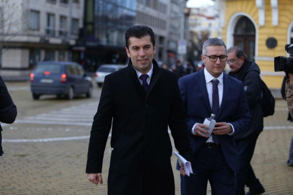 Откако излезе од Ковид карантин, бугарскиот премиер во вторник во посета на Македонија