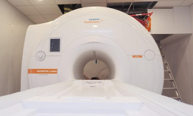 Институтот за радиологија во Скопје доби два нови апарати за магнетна резонанца
