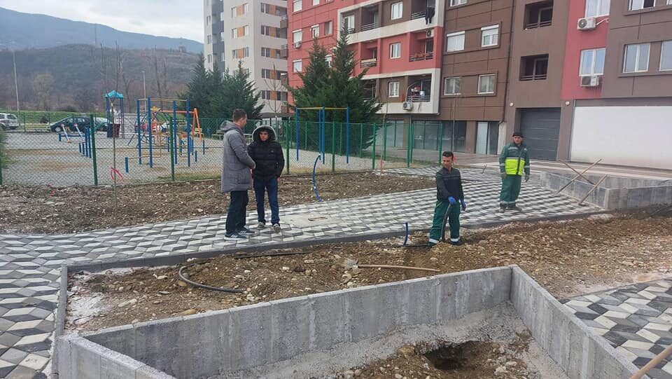 Завршна фаза на изградбата на новиот парк на булевар „Македонска војска“ во Ѓорче Петров