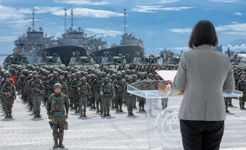 Тајванските вооружени сили во состојба на борбена готовност, откажани 40 авионски летови