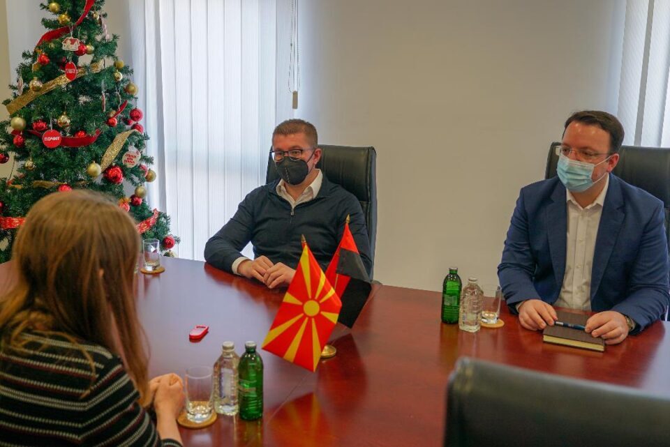Мицкоски на средба со амбасадорката Рејчел Галовеј: Велика Британија и понатаму останува еден од стратешките партнери на ВМРО-ДПМНЕ