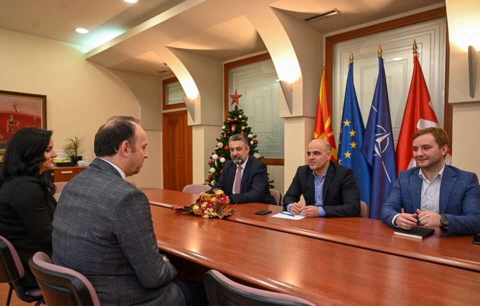 Ковачевски се сретна со Гаши, разговарале за новата европски ориентирана влада