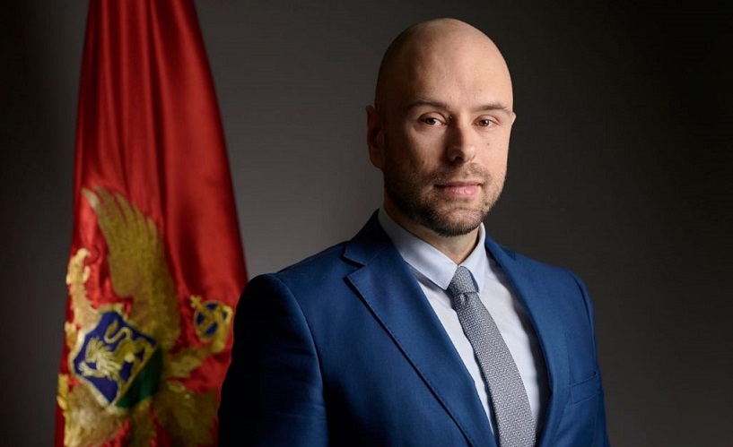 На барање на Подгорица откажано доаѓањето на шефот на црногорската дипломатија во Скопје