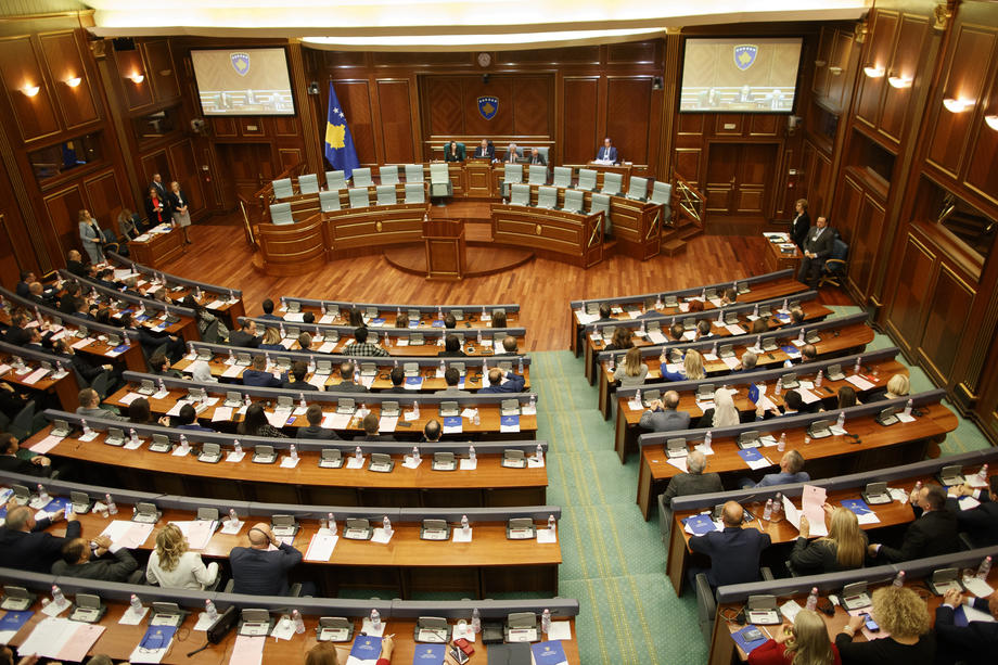 Косовскиот парламент одлучи дека Србите не можат да гласаат во земјата на претстојниот референдум