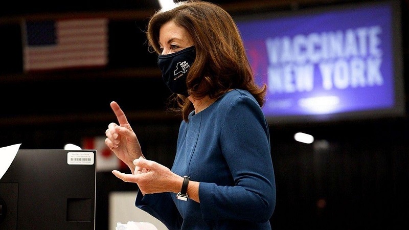 Врховниот суд во Њујорк ја укина одлуката за задолжително носење маски