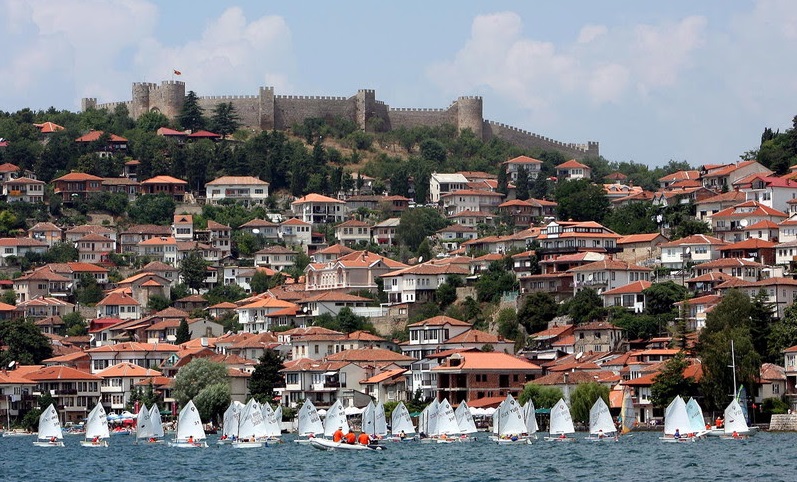 Статусот на Охридскиот регион во УНЕСКО ќе остане, но за само еден месец треба да се достави извештај со реализиран напредок
