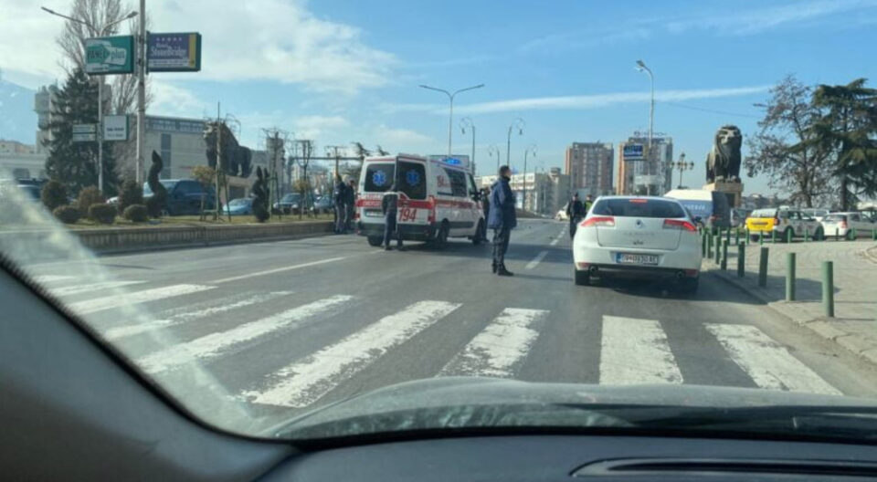 Трагедија во Центар: Загина пешак на мостот „Гоце Делчев“