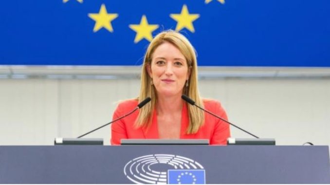 Роберта Мецола е новата претседателка на Европскиот парламент