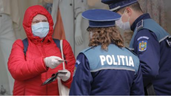 Казна од 500 евра ако носите платнена маска: Оваа земја ги заострува мерките