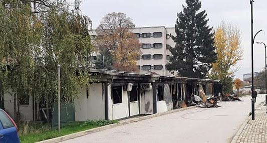 Продолжува судењето за пожарот во модуларната болница во Тетово