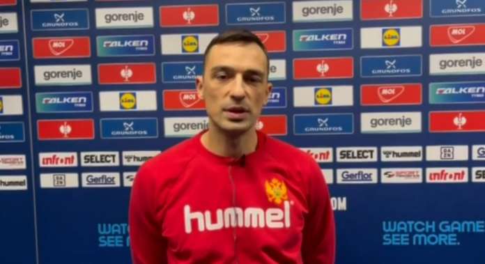Ласица им се извини на македонските навивачи што ги плукаше