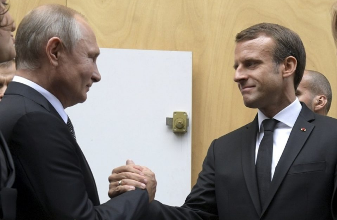 Макрон ќе му предложи на Путин „патоказ за смирување на украинската криза“