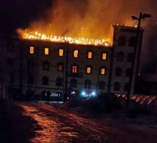 Ковачевски: Екипите на МВР навремено пружија поддршка за локализирање на пожарот