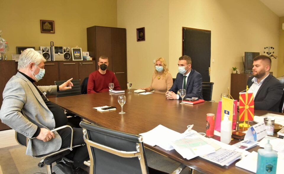 Јакимовски и „Комунална“ се договорија: Граѓаните на Карпош заслужуваат хигиена на високо ниво