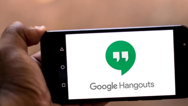 „Google Hangouts“ заминува во историја