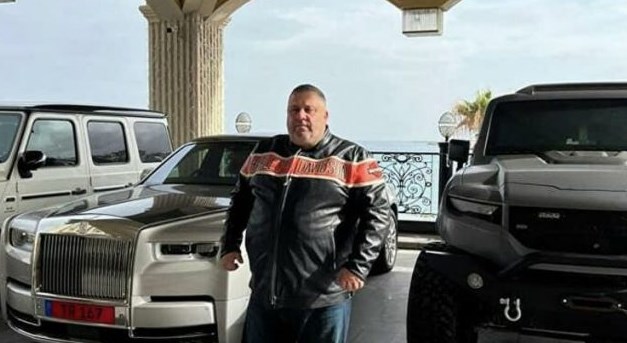 Изрешетан најпознатиот криминалец во Северен Кипар, Седат Пекер се жалел дека му го презел бизнисот со кокаин од Јужна Америка