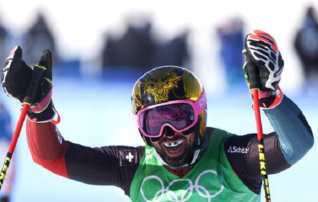 Олимпискиот дебитант Рајан Режес од Швајцарија го освои златниот мрдал во ски крос