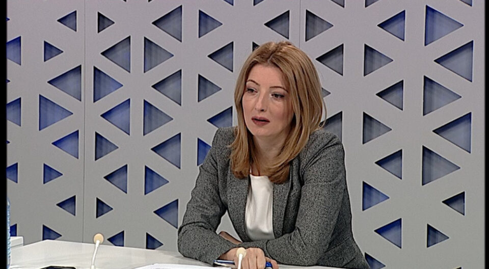 Данела Арсовска: Направени се премногу отстапки, „не“ за францускиот предлог!