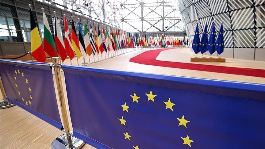 Европските власти воведуваат овластувања што ќе им овозможат казнување на појавите на ширење дезинформации