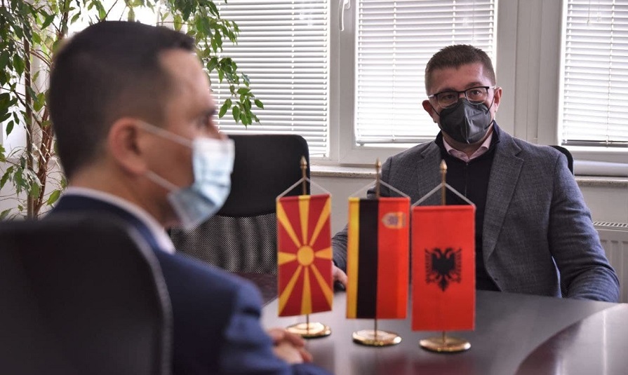 Мицкоски: Потенцијален партнер кај Албанците гледам во албанската опозиција