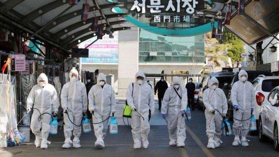 Јужна Кореја ги продолжува мерките поради омикрон