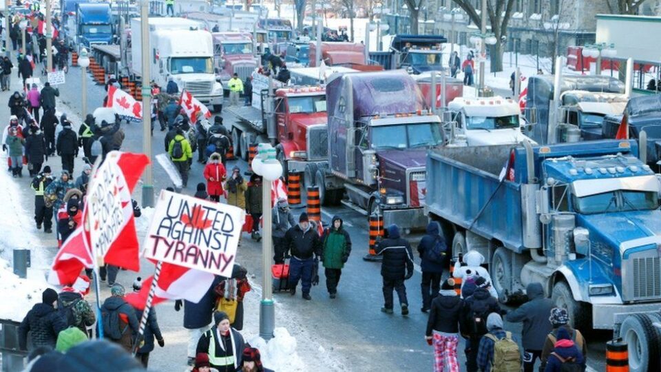 Вонредна ситуација во Отава поради протестот на камионџиите