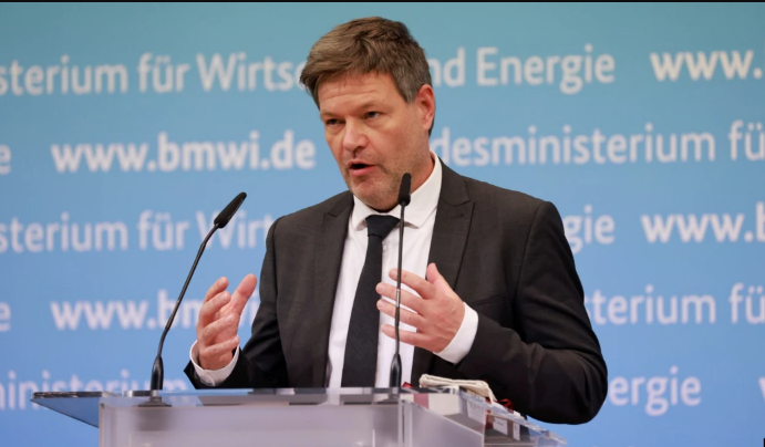 Германскиот министер за економија: Дозволата за „Северен тек 2“ ќе зависи од украинската криза
