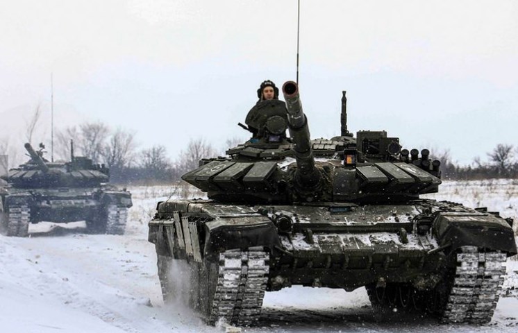 Британците реагираат дека Русите имаат тенкови стари 50 години во Украина