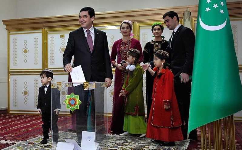Ќе премине ли власта од таткото кај синот: Туркменистан на 12 март ќе одржи предвремени претседателски избори