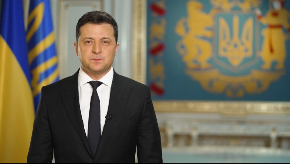 Украинскиот претседател ги повика воените резервисти