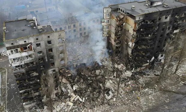 Вака изгледа срушениот град Бородјанка, близу Киев