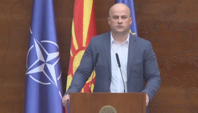 Велјановски: Устав по хрватски модел, Македонија држава на македонскиот народ и малцинствата кои живеат во неа