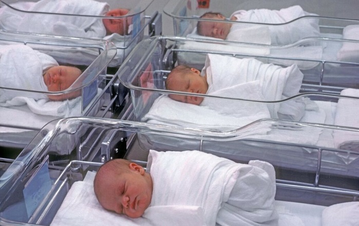 Демографска катаклизма, никогаш помалце родени бебиња