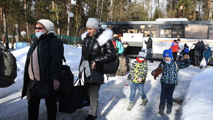 Речиси осум илјади луѓе од Донбас се евакуирале во Русија во последните 24 часа