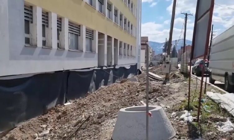 Ветуваше Филипче, ветува Сали: Болницата во Кичево се гради 40 години и никако да се доврши