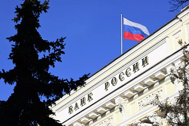 Русија бележи рекорден суфицит во трговската размена со странство