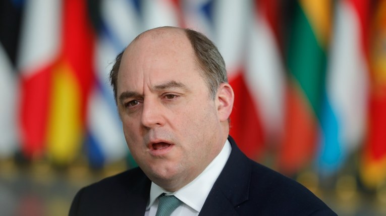 Британски министер на „тимс“ осум минути разговарал со лажен Зеленски