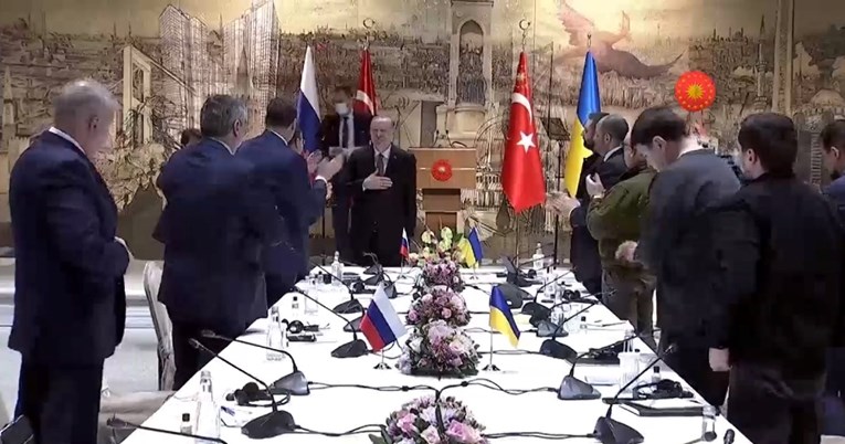 Турција работи на организирање на нова средба на министрите за надворешни работи на Русија и на Украина