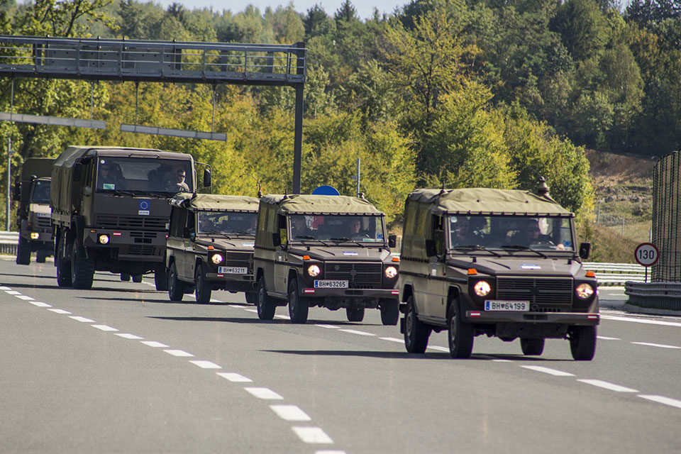 Во БиХ пристигнуваат дополнителни сили на ЕУФОР