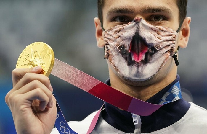 Повеќекратниот руски олимписки шампион остана без главниот спонзор поради поддршката за Путин