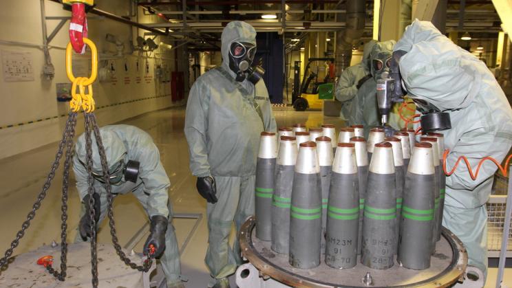 Столтенберг: Русија може да употреби хемиско оружје