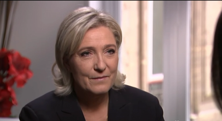 Марин Ле Пен нападната од триесетина екстремисти за време на претседателска предизборна дебата