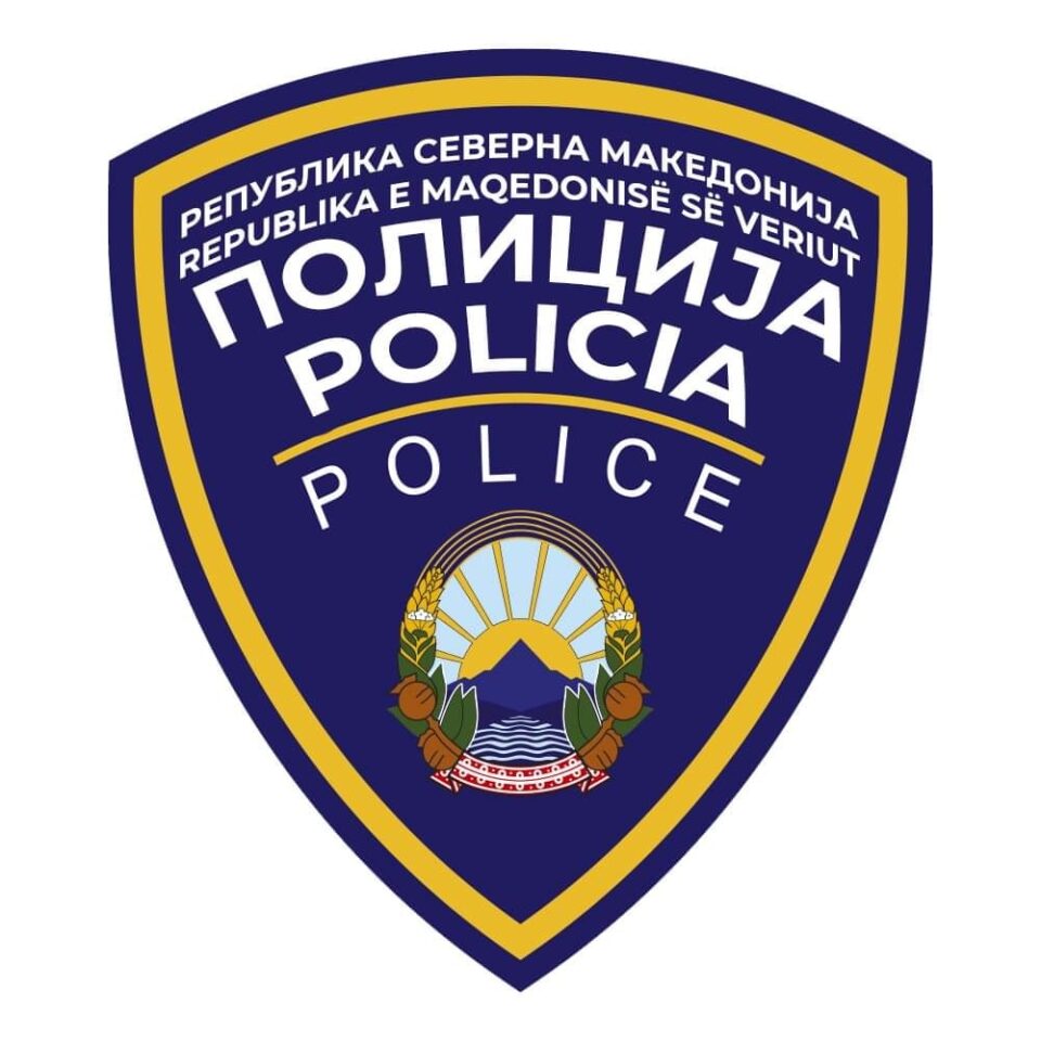 Спасовски: Амблемите на полицијата нема да бидат двојазични за централните служби и единици