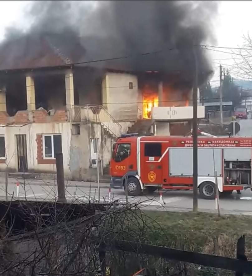 Утрово изгоре куќа во Кавадарци