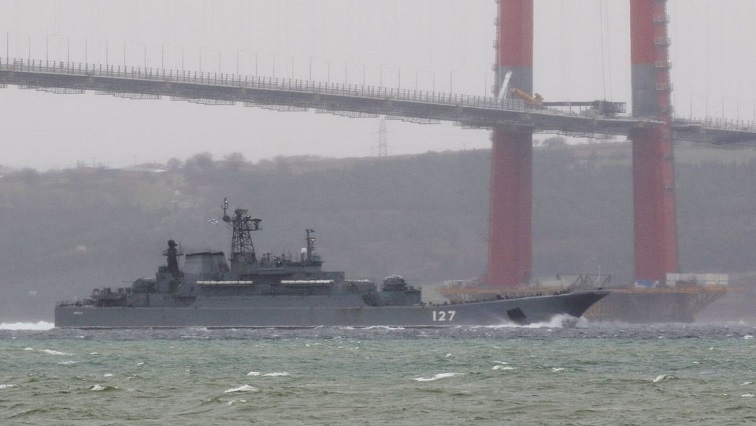 Хутите по грешка нападнале брод додека превезувал руска нафта