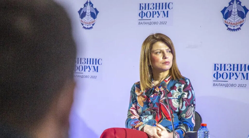 Битиќи и Лукаревска на Бизнис форум во Валандово