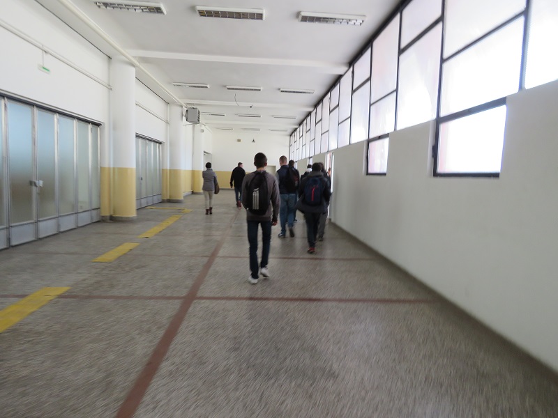 Дрога во средно училиште во Тетово, уапсени двајца ученици